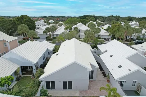 21 Selby Lane Palm Beach Gardens FL 33418