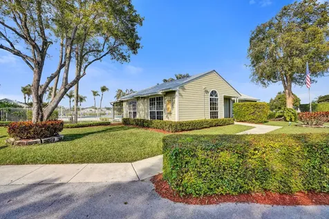 9220 Carma Drive Boynton Beach FL 33472