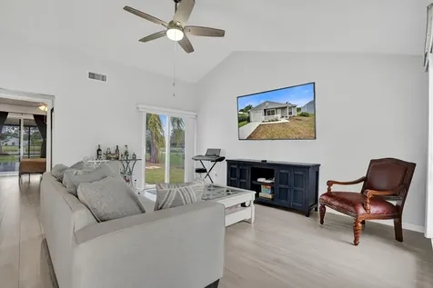 9220 Carma Drive Boynton Beach FL 33472