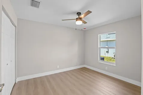 4611 Sunset Boulevard Fort Pierce FL 34982