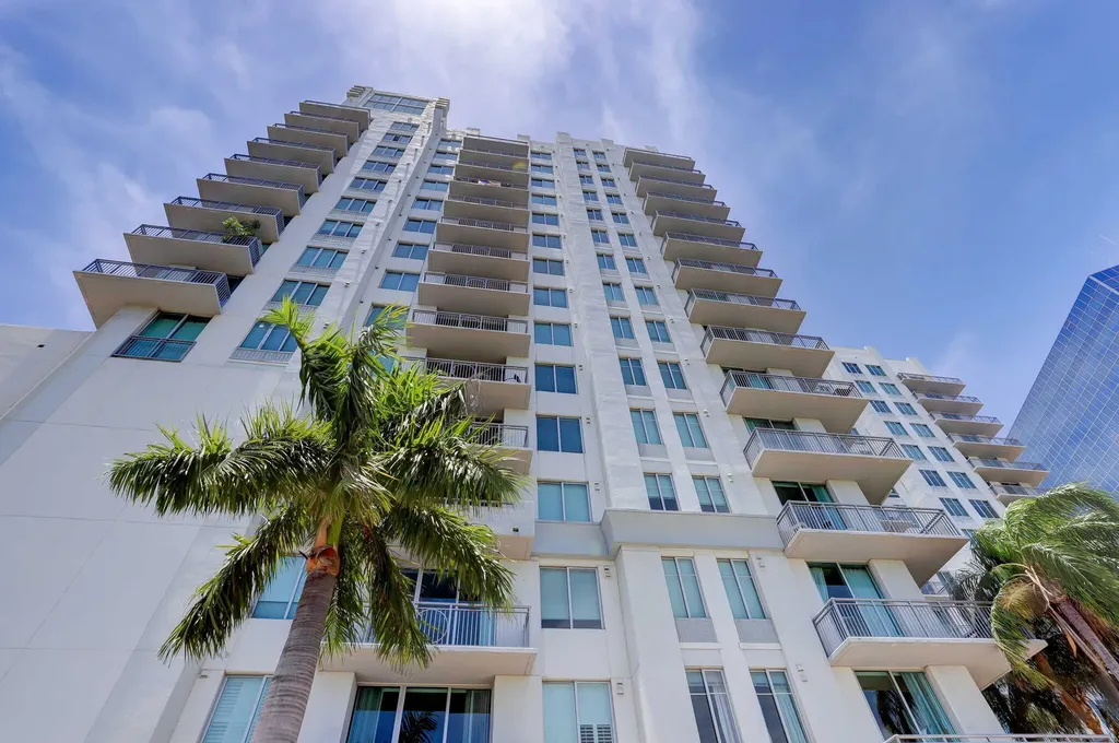 300 S Australian Avenue West Palm Beach FL 33401