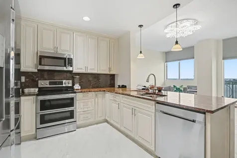 300 S Australian Avenue West Palm Beach FL 33401