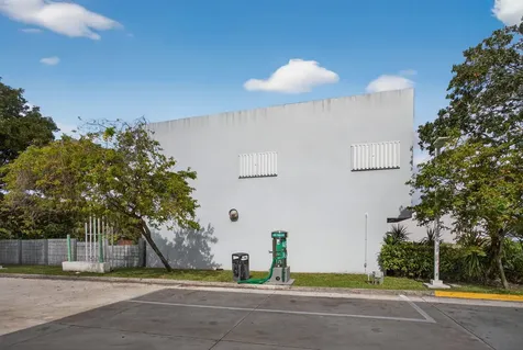 513 N State 7 Road Margate FL 33063