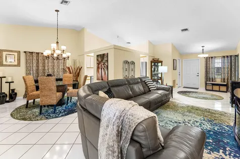 5329 Garrett Lane West Palm Beach FL 33417