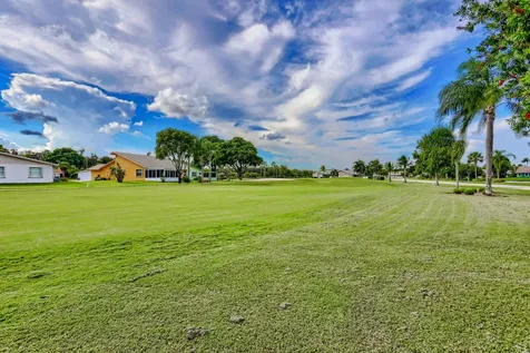 5329 Garrett Lane West Palm Beach FL 33417