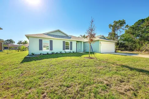 5213 Nw W Piper Circle Port Saint Lucie FL 34986