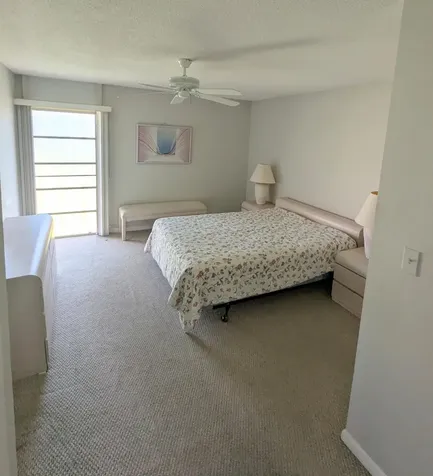 2 Golfs Edge West Palm Beach FL 33417