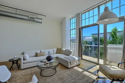 180 NE 4th Avenue Delray Beach FL 33483