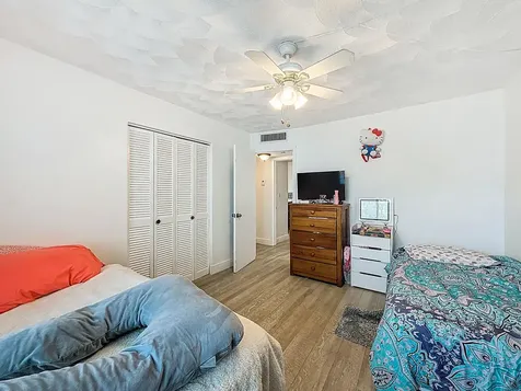 1101 Ne 191st Street Miami FL 33179