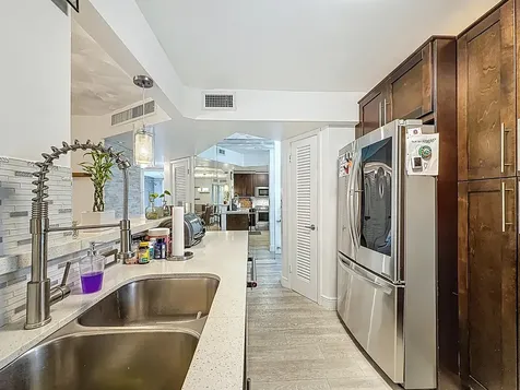 1101 Ne 191st Street Miami FL 33179