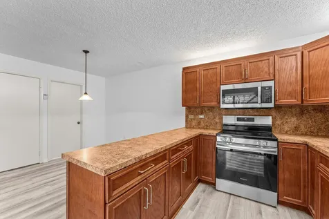 108 1st Terrace Palm Beach Gardens FL 33418