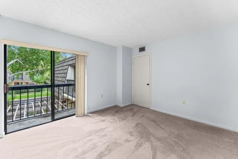 108 1st Terrace Palm Beach Gardens FL 33418