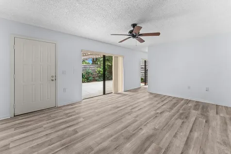 108 1st Terrace Palm Beach Gardens FL 33418