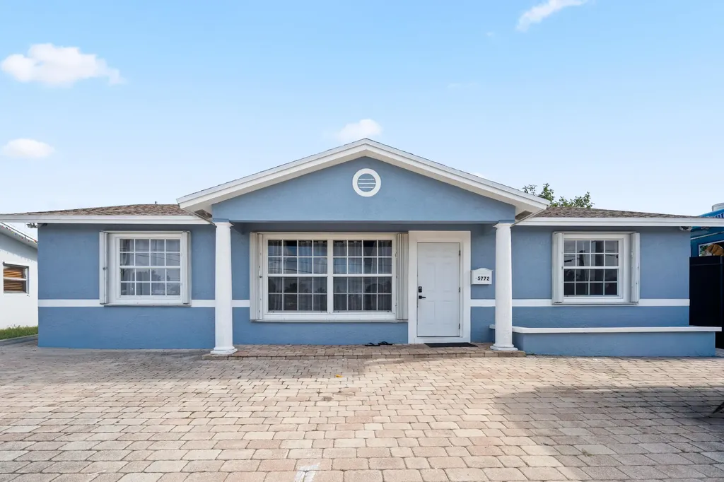 5772 N Haverhill Road West Palm Beach FL 33407