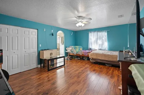 5772 N Haverhill Road West Palm Beach FL 33407