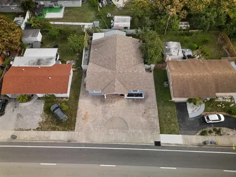 5772 N Haverhill Road West Palm Beach FL 33407