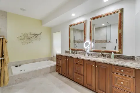 5213 Desert Vixen Road Palm Beach Gardens FL 33418