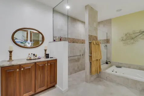 5213 Desert Vixen Road Palm Beach Gardens FL 33418