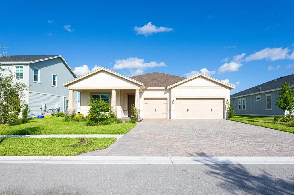 1132 Haywagon Trail Loxahatchee FL 33470