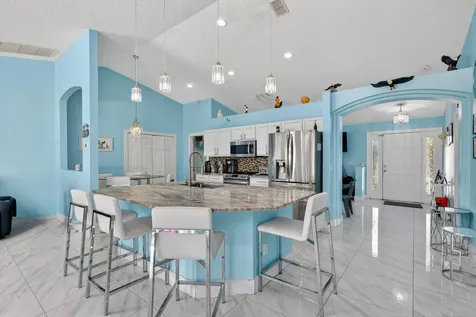 1121 Sw Ivanhoe Street Saint Lucie West FL 34983