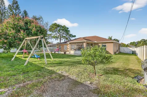 1121 Sw Ivanhoe Street Saint Lucie West FL 34983