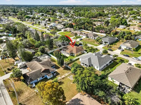 1121 Sw Ivanhoe Street Saint Lucie West FL 34983