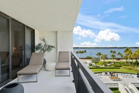 3140 S Ocean Boulevard Palm Beach FL 33480