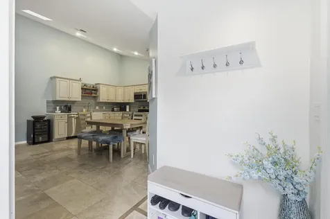 5284 Eagle Lake Drive Palm Beach Gardens FL 33418
