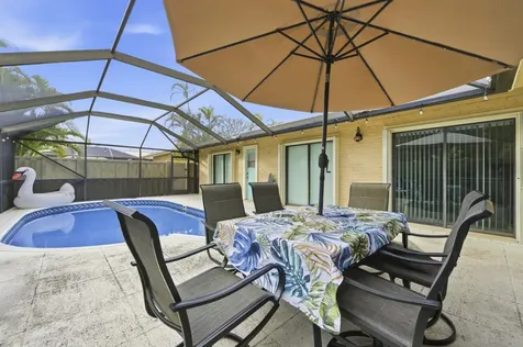 5284 Eagle Lake Drive Palm Beach Gardens FL 33418