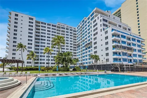 5005 Collins Avenue Miami Beach FL 33140