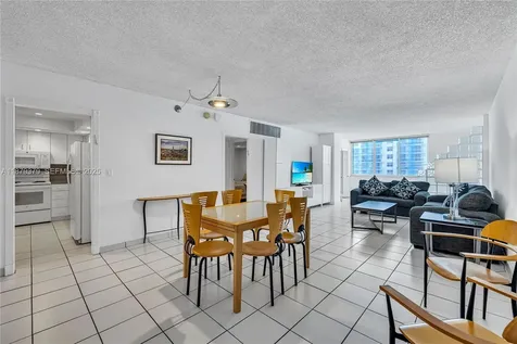 5005 Collins Avenue Miami Beach FL 33140