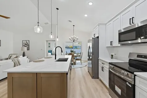 8635 98th Court Vero Beach FL 32967