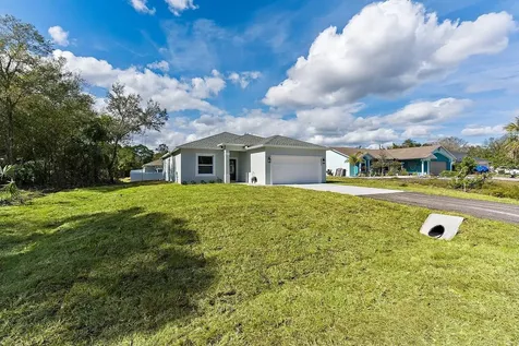 8635 98th Court Vero Beach FL 32967