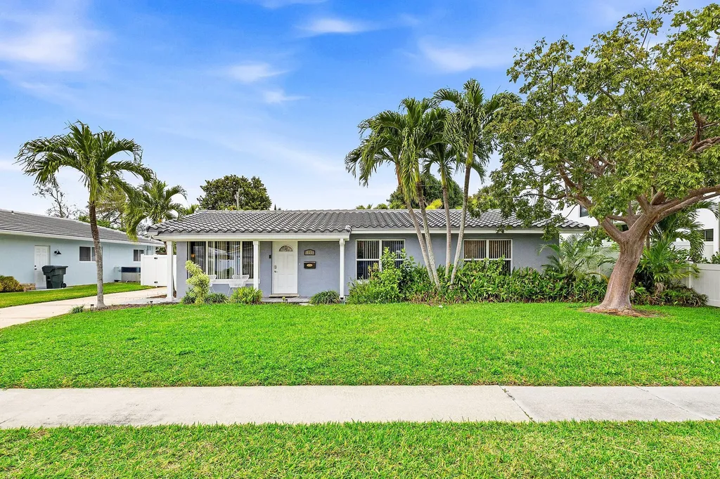 971 SW 12th Street Boca Raton FL 33486