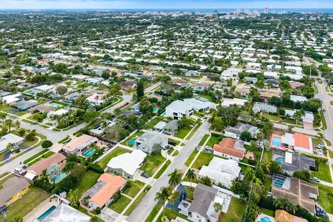 971 SW 12th Street Boca Raton FL 33486
