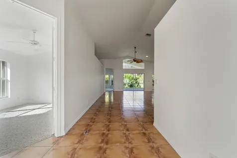 12456 Se Plandome Drive Hobe Sound FL 33455