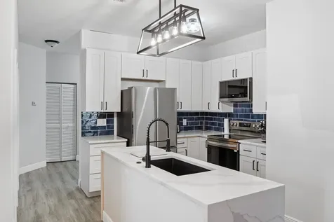 113 Lighthouse Circle Tequesta FL 33469