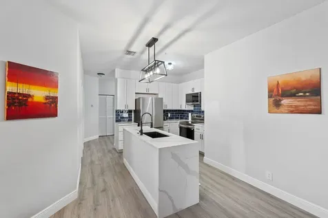 113 Lighthouse Circle Tequesta FL 33469