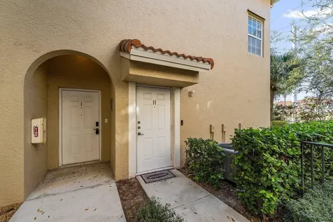 113 Lighthouse Circle Tequesta FL 33469