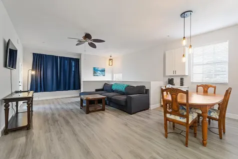113 Lighthouse Circle Tequesta FL 33469