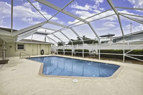 1610 Crest Drive Lake Worth FL 33461