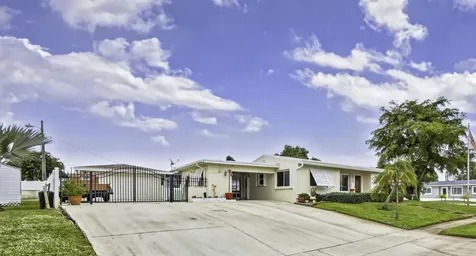 1610 Crest Drive Lake Worth FL 33461