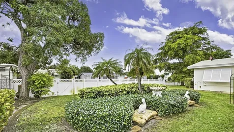 1610 Crest Drive Lake Worth FL 33461