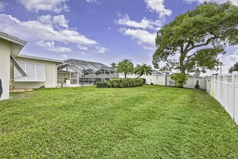1610 Crest Drive Lake Worth FL 33461