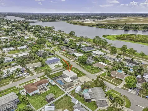 1610 Crest Drive Lake Worth FL 33461