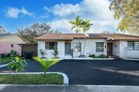 6378 Moseley Street Hollywood FL 33024
