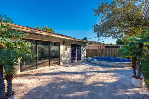 6378 Moseley Street Hollywood FL 33024