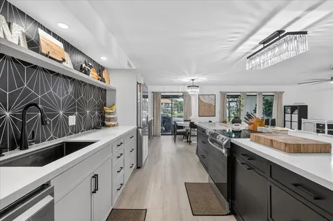 9729 N New River Canal Road Plantation FL 33324