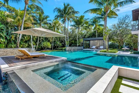 12218 Tillinghast Circle Palm Beach Gardens FL 33418