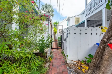 609 Margaret Street Key West FL 33040